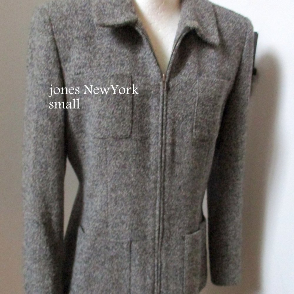 SZ 6 Jones New york Lined Zip Up Jacket Tween Gre